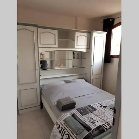 Calme Entre Terre Et Proche Apartment *
